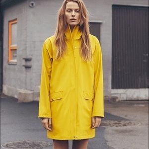 Helly Hansen HELOX yellow raincoat size small - polyurethane